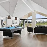 5 Star In * Idestrup