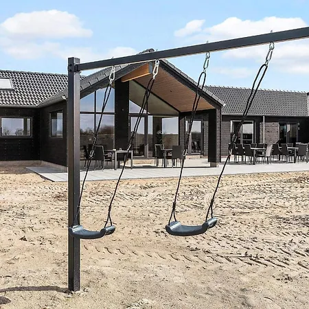 Holiday home 5 Star In