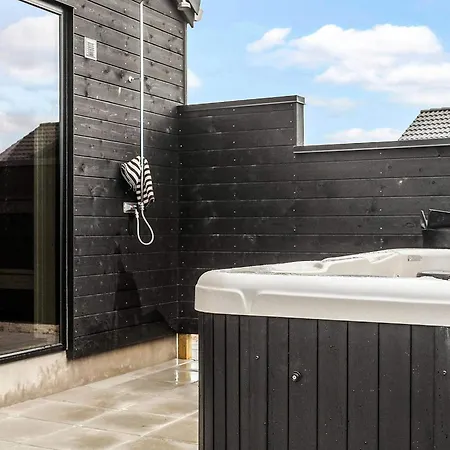Holiday home 5 Star In *