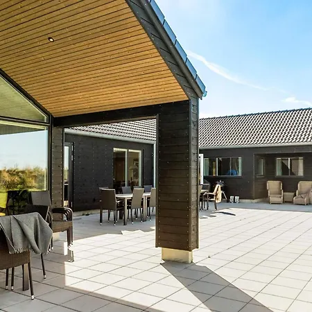 5 Star In Ferienhaus Idestrup